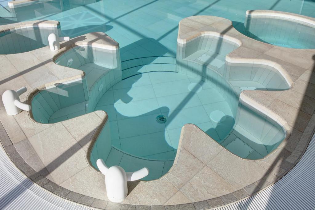 Hotel De La Baie - Thalassotherapie Previthal Donville-les-Bains Buitenkant foto